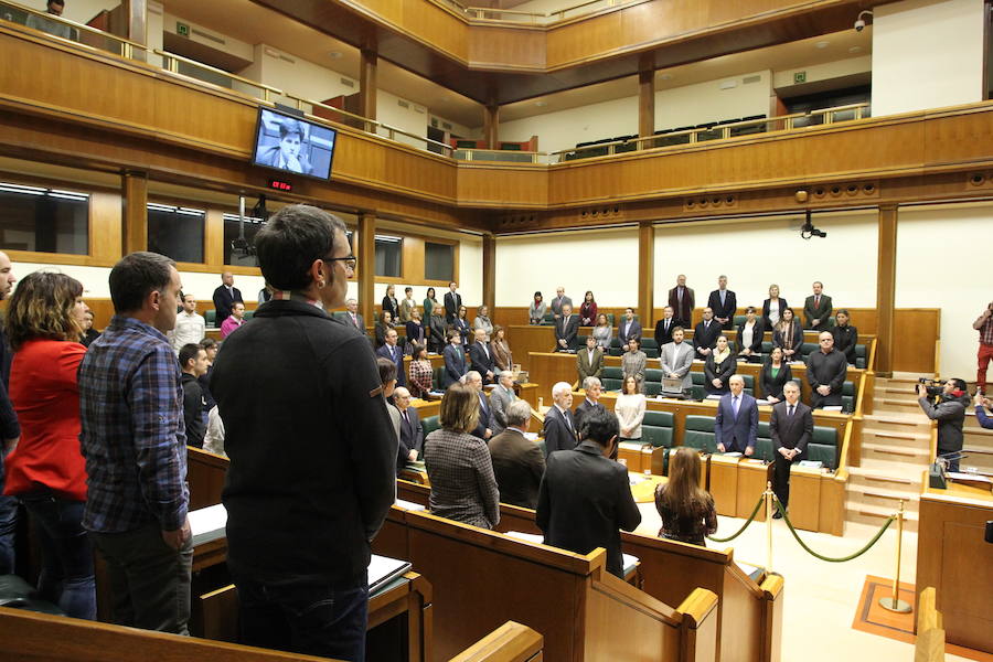 Homenaje silencioso del Parlamento vasco a Gregorio Ordóñez