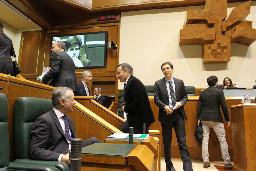 Homenaje silencioso del Parlamento vasco a Gregorio Ordóñez