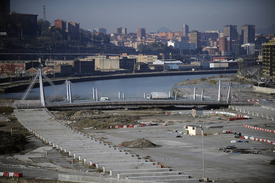 Las obras del Puente de Zorrozaurre.