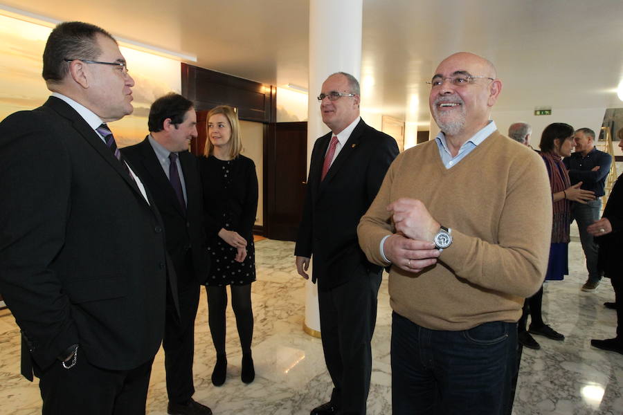 Homenaje a Joseba Leizaola en el Parlamento vasco