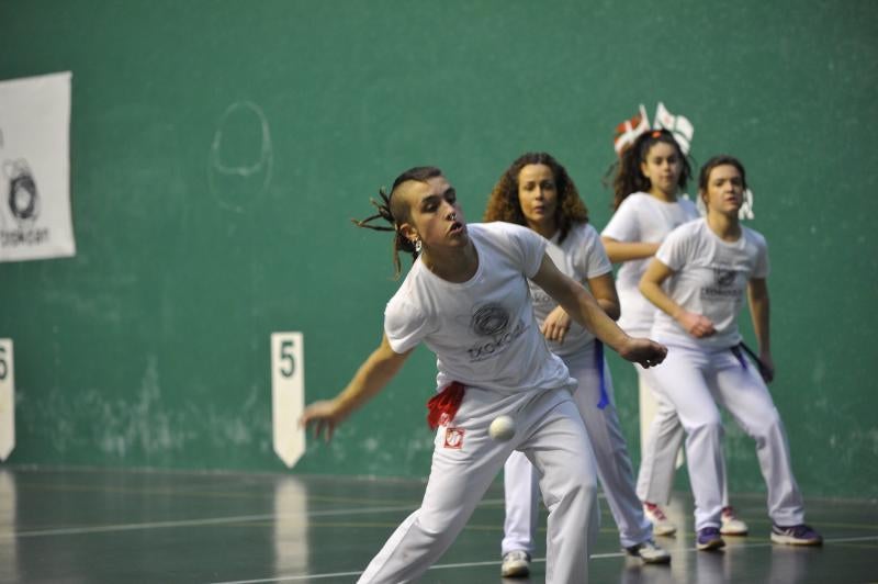 La pelota también es para las mujeres