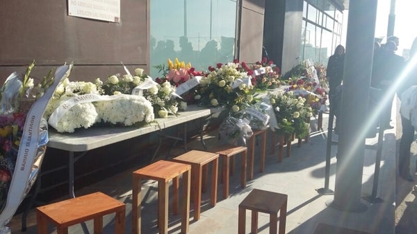 Torre Pacheco llora a los cinco jóvenes y arropa a sus familias en el funeral