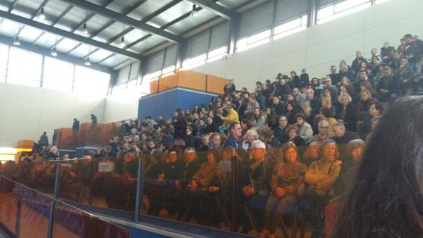 Torre Pacheco llora a los cinco jóvenes y arropa a sus familias en el funeral