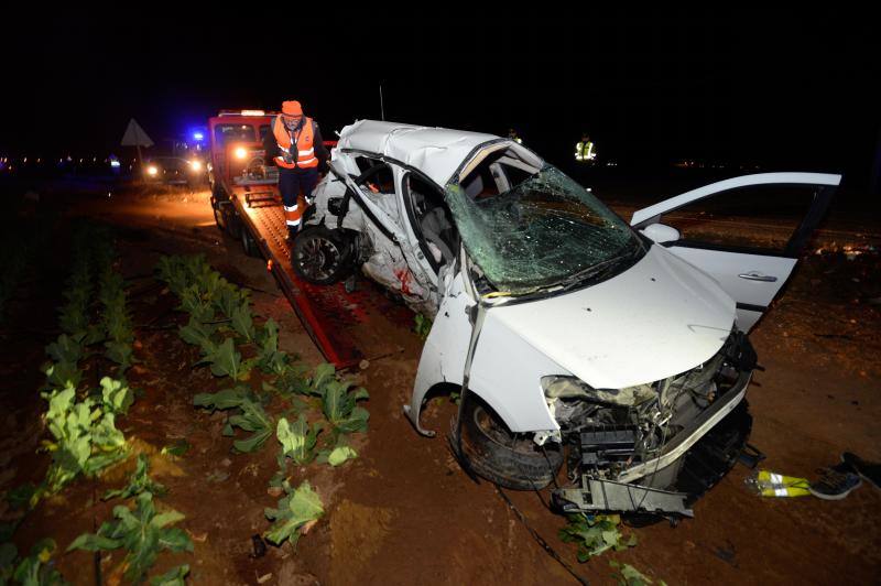 Mueren cinco jóvenes en un brutal accidente en Cartagena