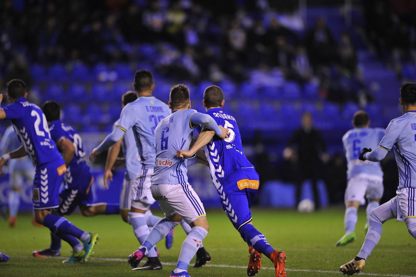 Semifinal de Copa entre el Alavés y el Celta