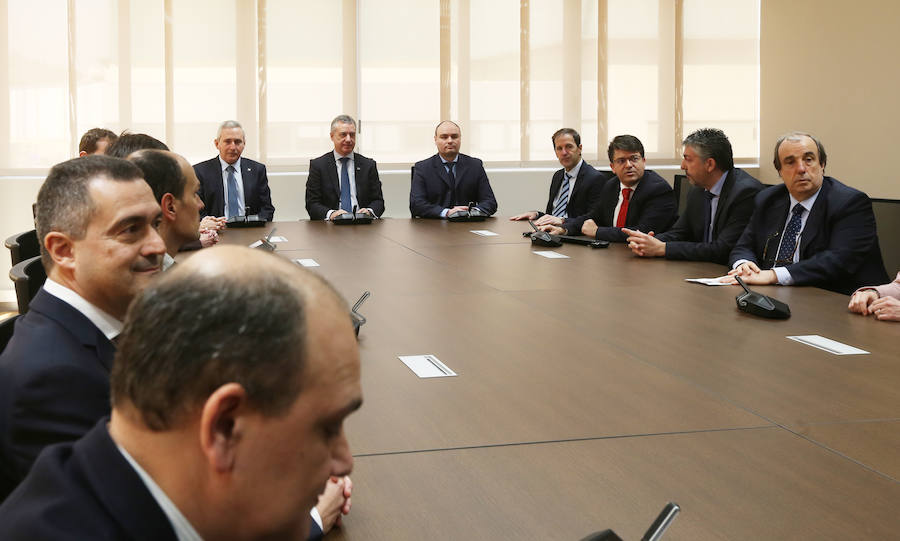 El lehendakari visita la sede de Matrici