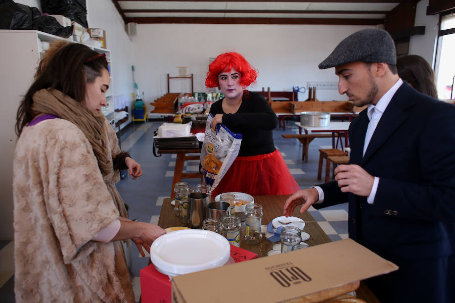 Un centenar de personajes históricos se citan para comer en Sopela