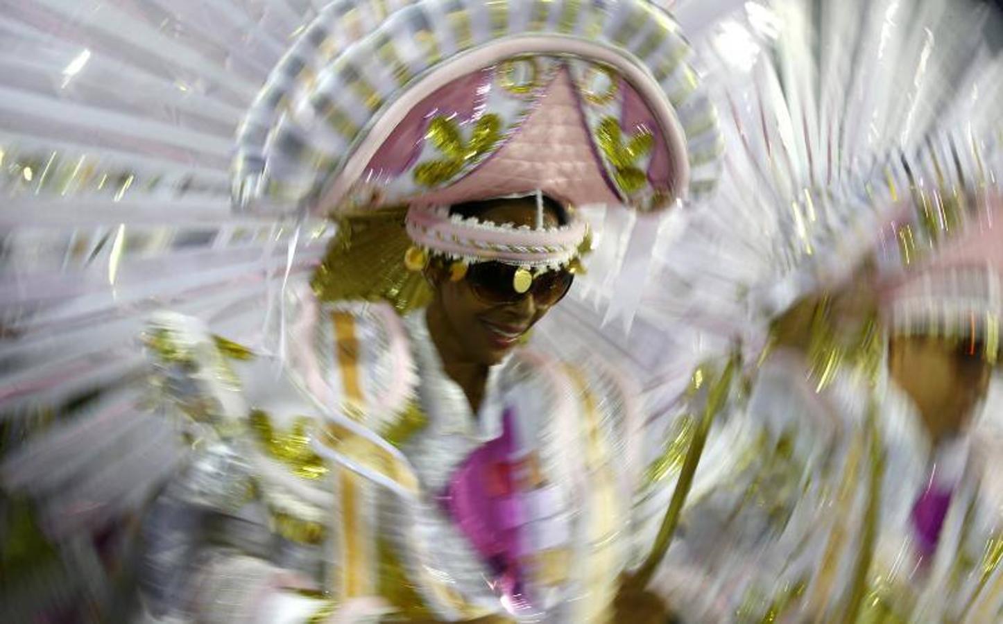 El carnaval de Río, una fiesta de la lujuria con bastidores pestilentes