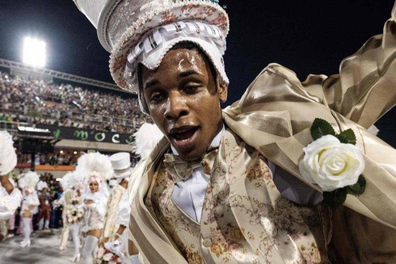 El carnaval de Río, una fiesta de la lujuria con bastidores pestilentes