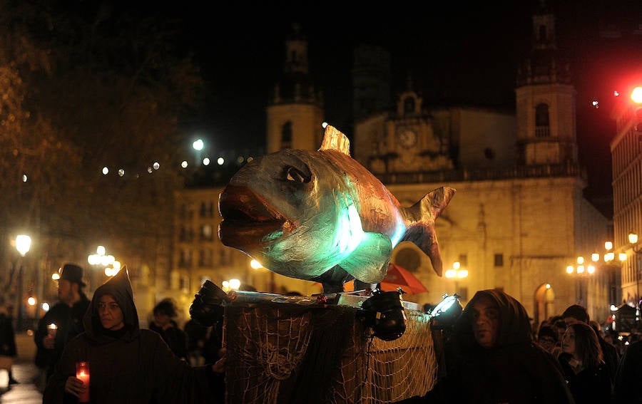 Bilbao entierra a la sardina