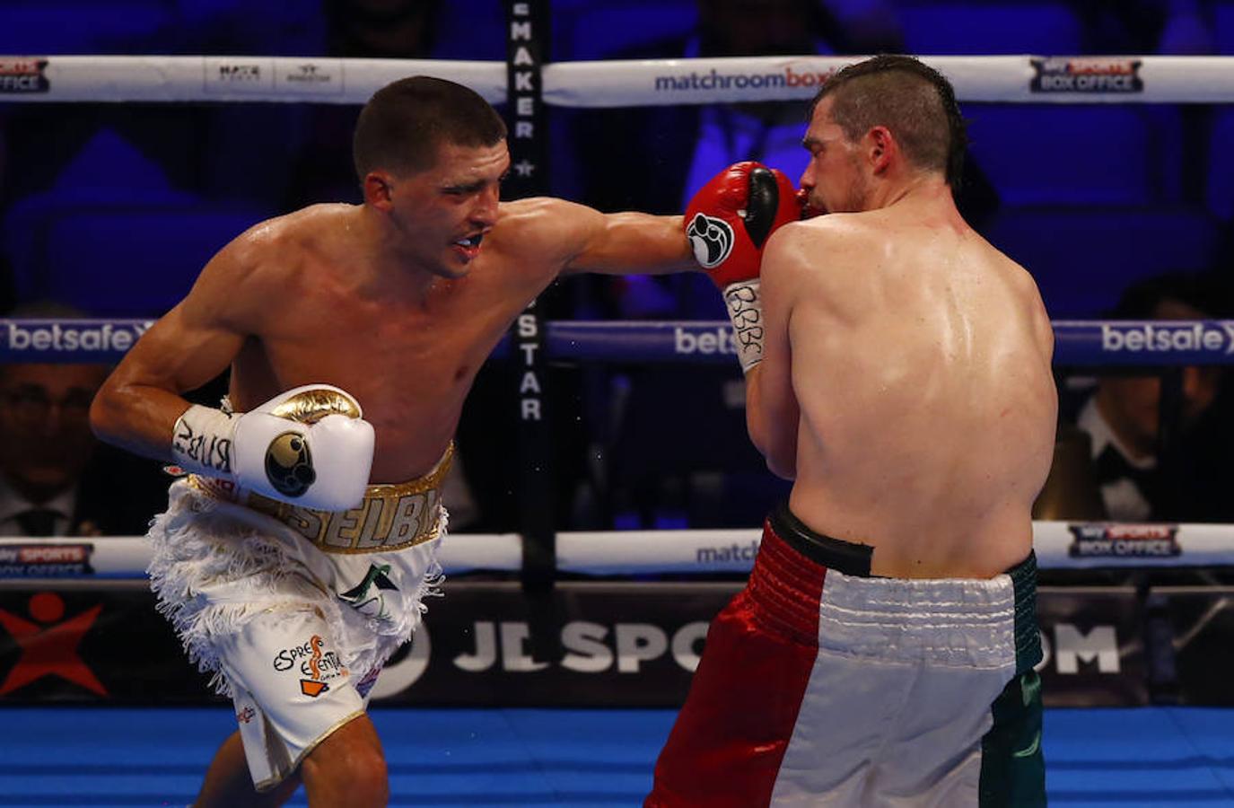 EL combate entre Andoni Gago y Lee Selby