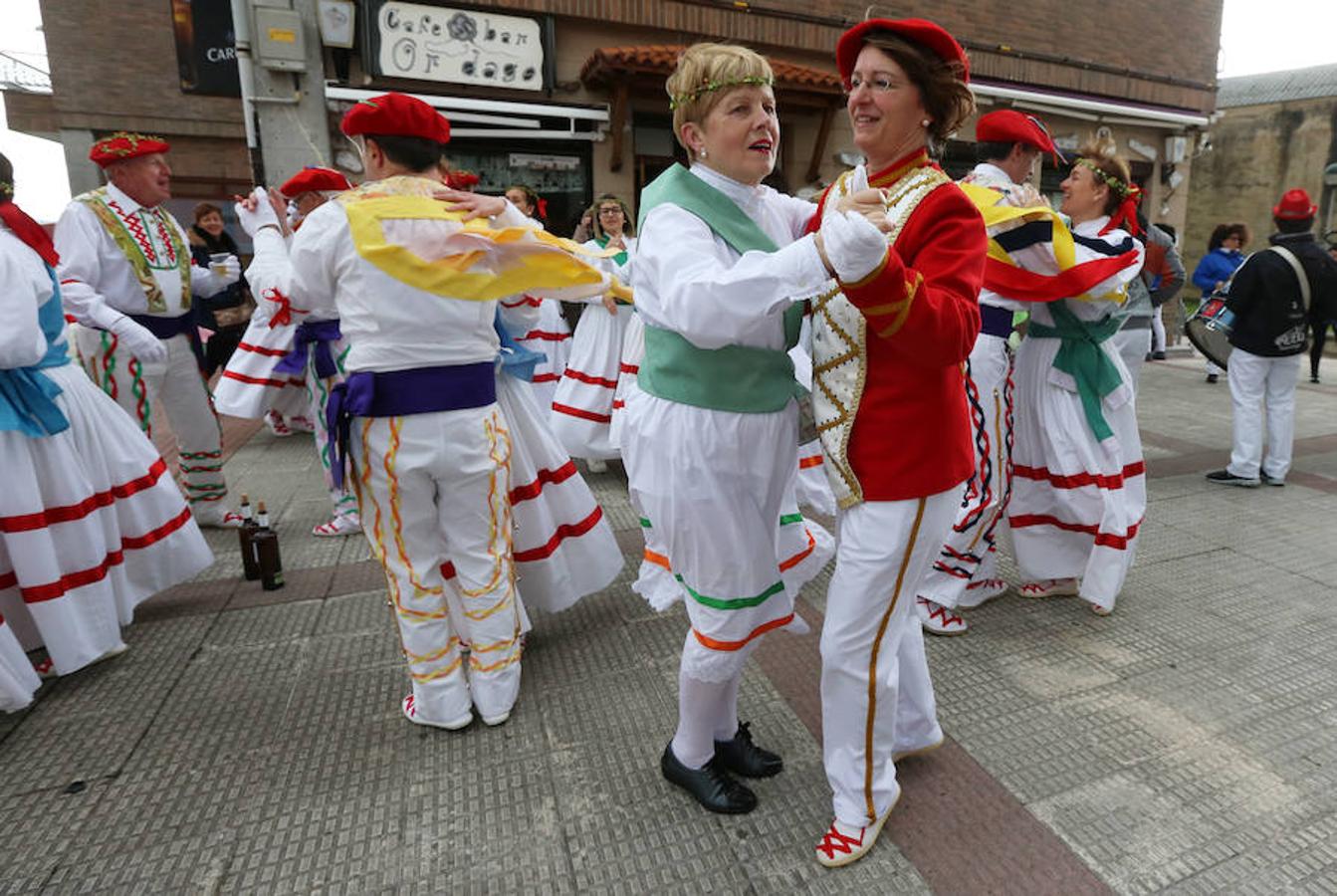 Sondika se viste de carnaval