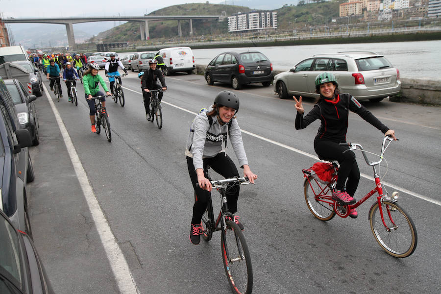 Una marcha para exigir un bidegorri entre Bilbao y Getxo