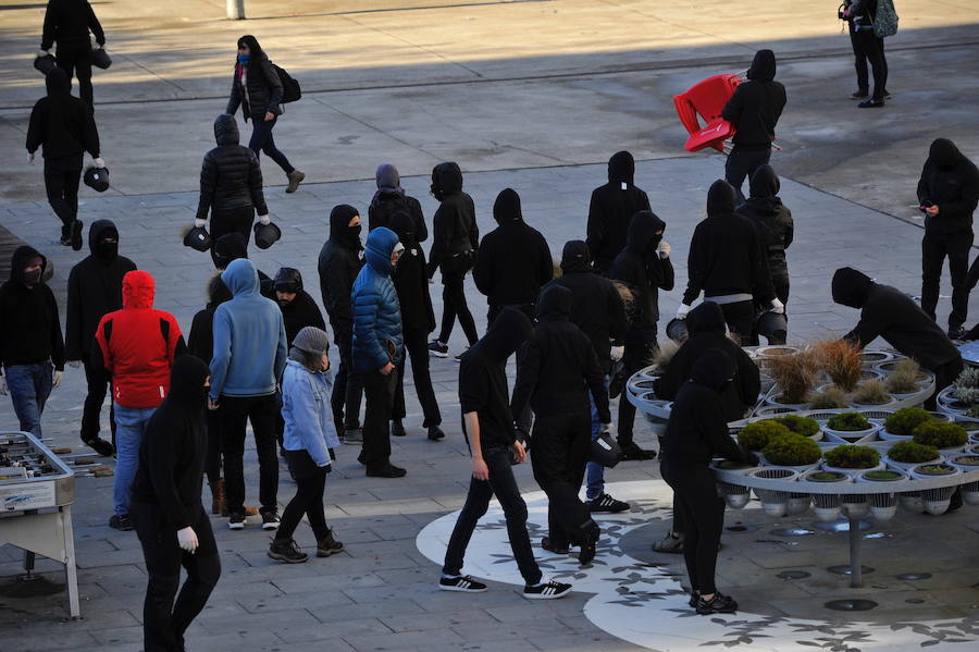 Altercados en el campus de la UPV de Leioa por la huelga