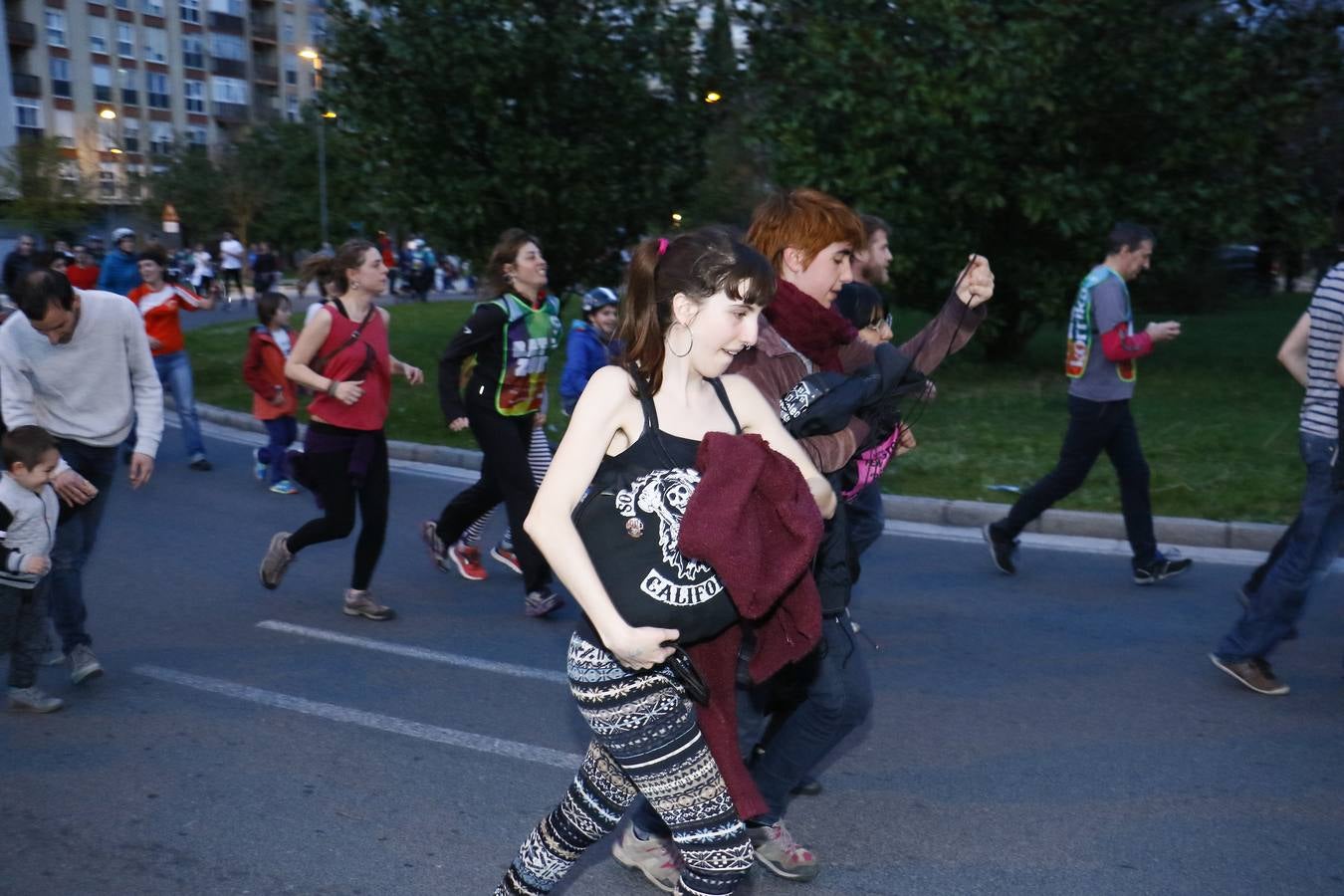 La Korrika recorre las calles de Vitoria