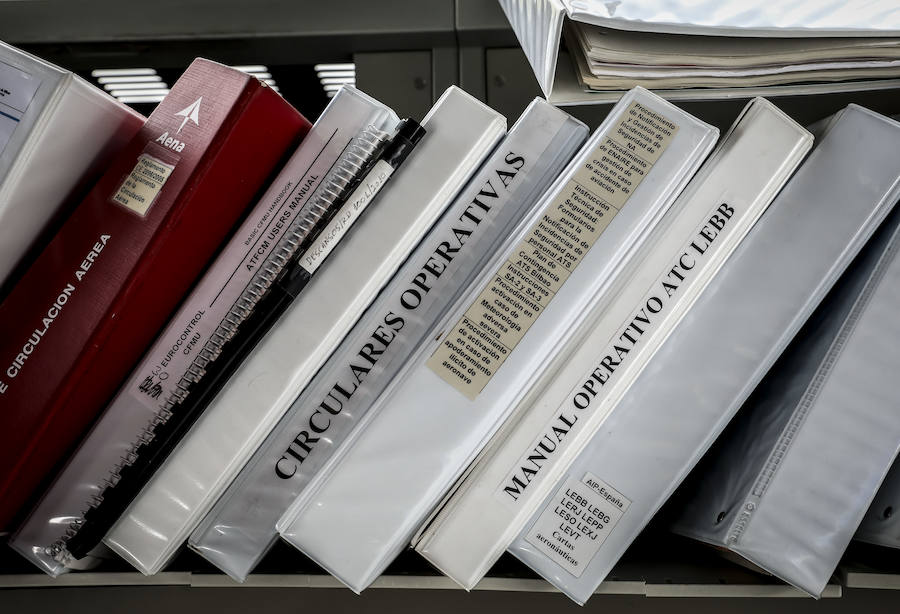 Recorrido gráfico por la torre de control del aeropuerto de Loiu