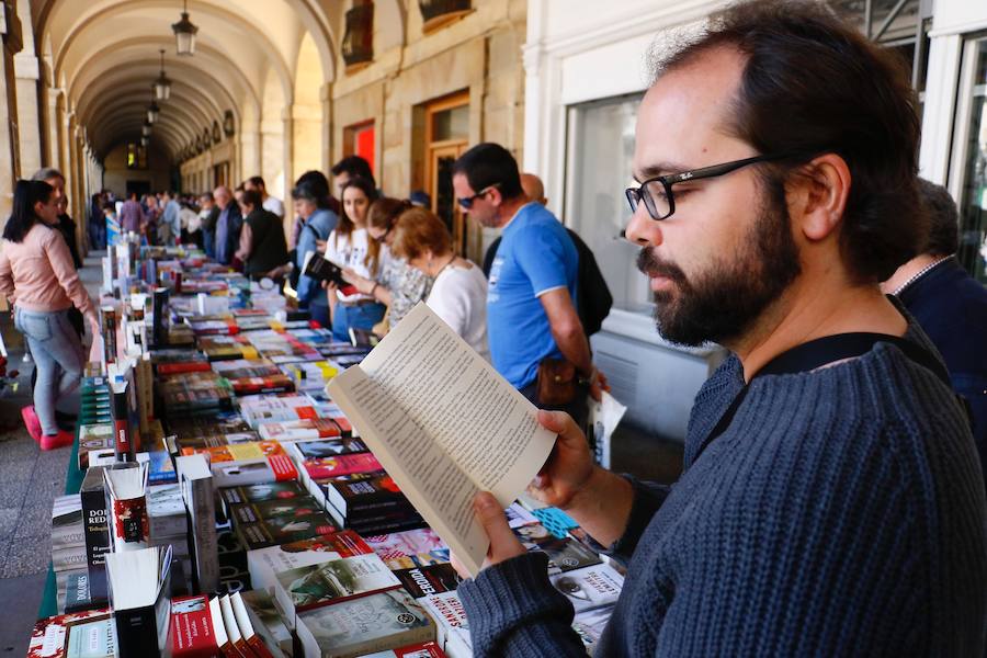 Vitoria lee a sus autores