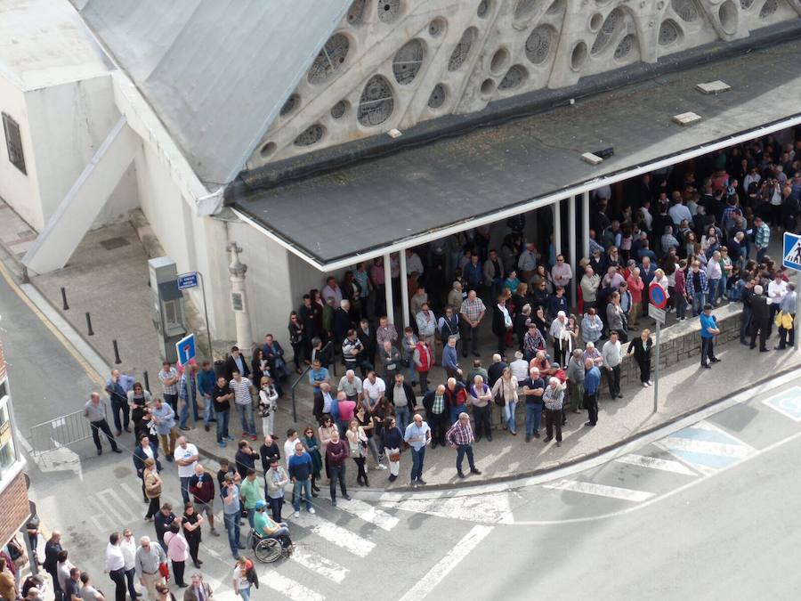 Villarcayo se reúne para despedir a Gonzalo