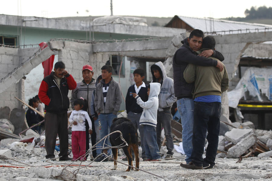 Una explosión pirotécnica deja 14 muertos en México, entre ellos 11 menores