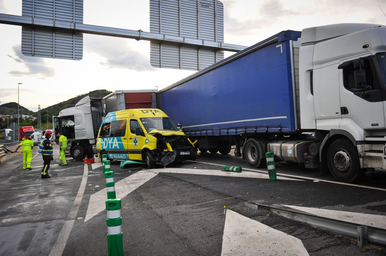 Las imágenes del accidente en la A-15, en Hernani