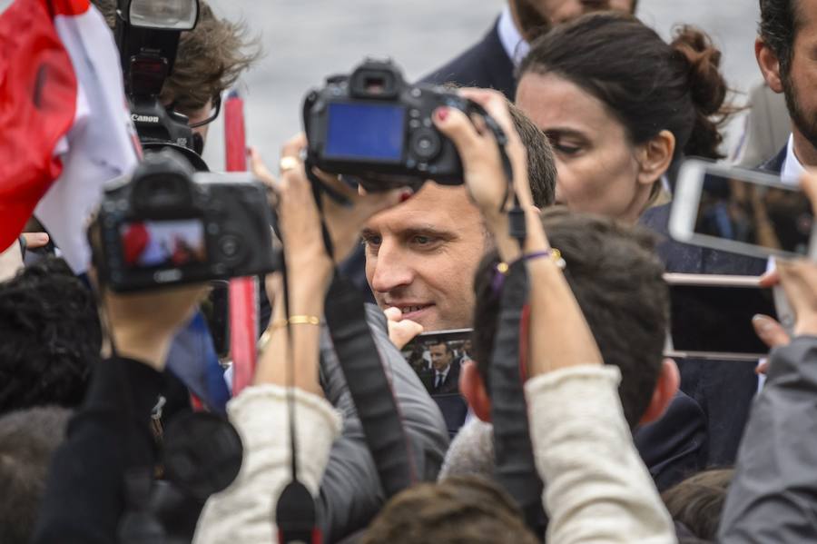 La ceremonia de proclamación del nuevo presidente de Francia, en imágenes