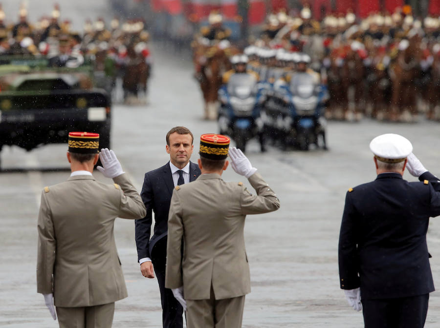 La ceremonia de proclamación del nuevo presidente de Francia, en imágenes