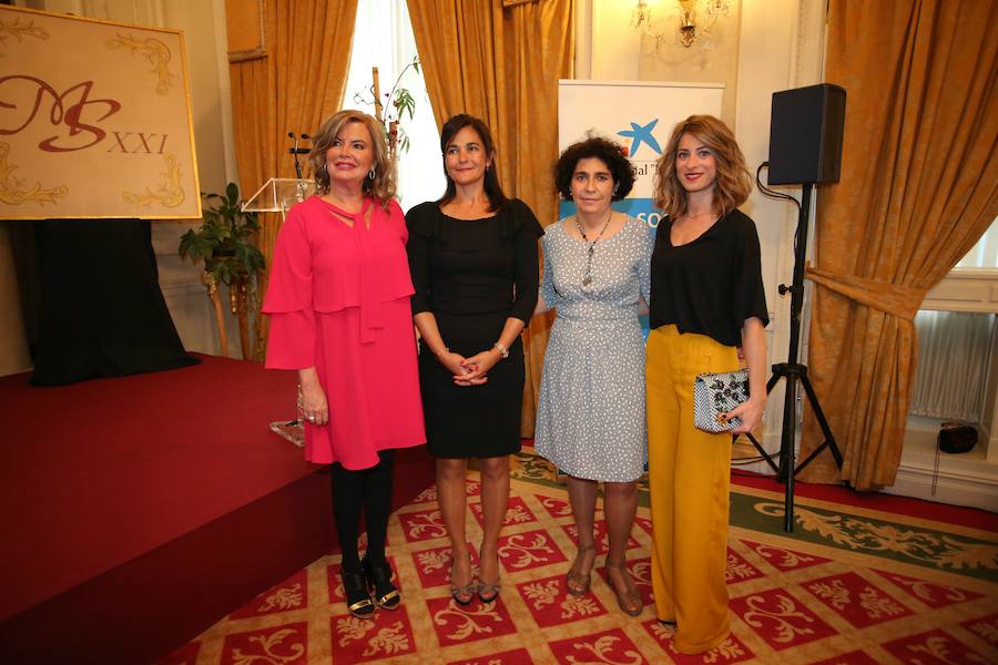 Yolanda del Hoyo, Pilar Orbegozo, Margarita Esteban y Batirtze Moya.