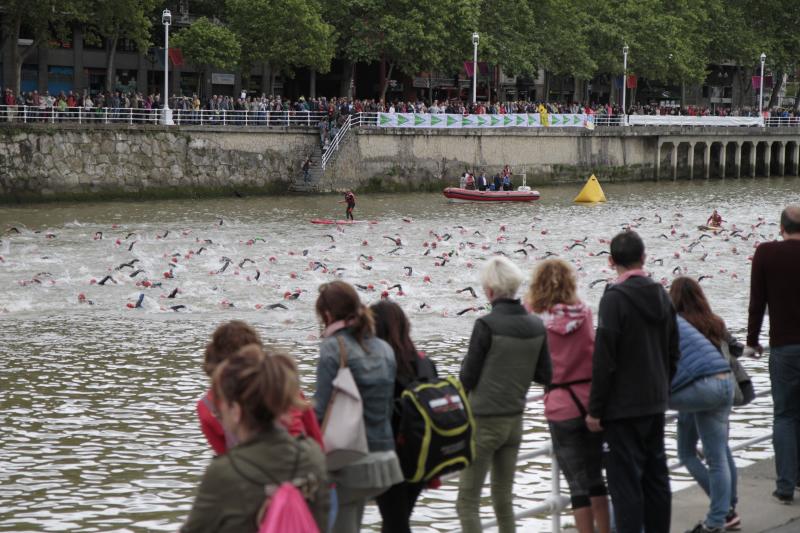 Brazadas por la ría
