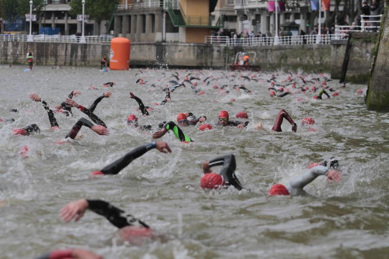 Brazadas por la ría