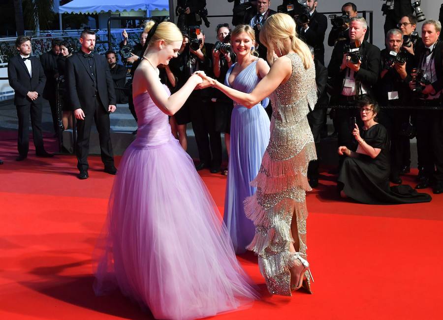 Elle Fanning, Kirsten Dunst y Nicole Kidman.