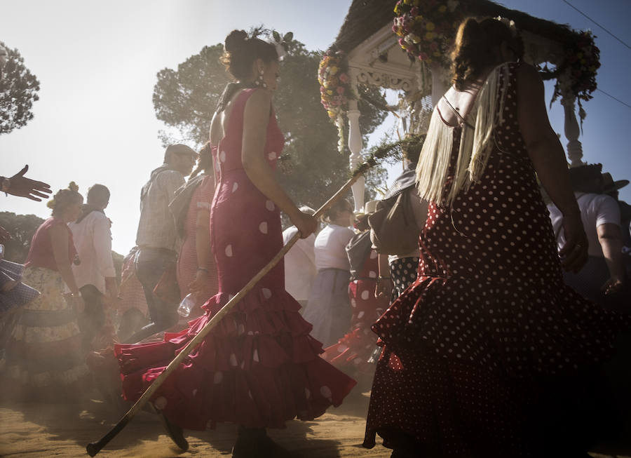Los rocieros, a camino entre la devoción y la fiesta