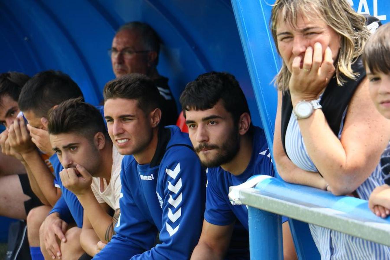 El Alavés B - Ontinyent, en imágenes