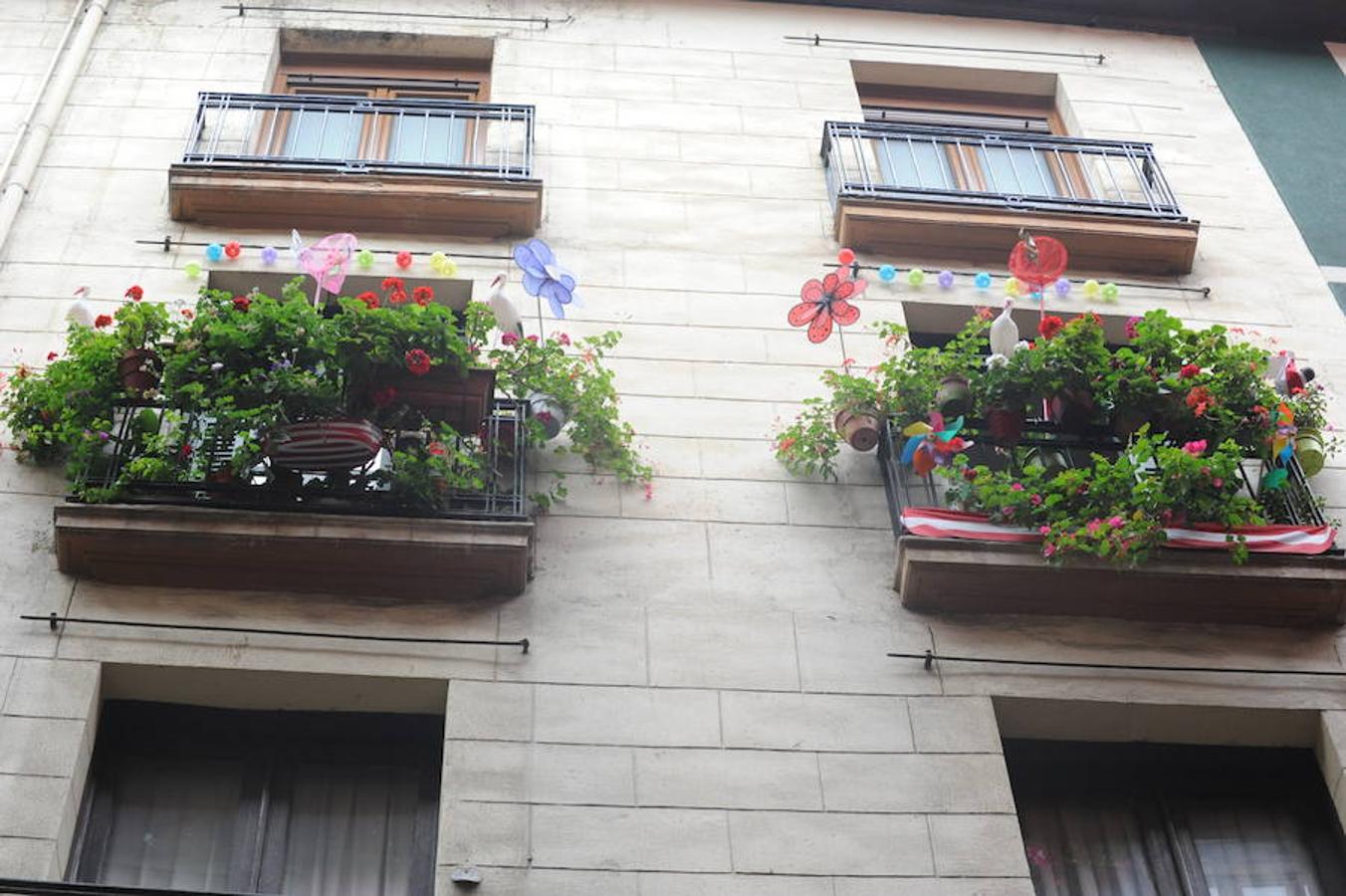 Los mejores balcones del III Concurso de Decoración de Balcones y Miradores del Casco Viejo de Bilbao