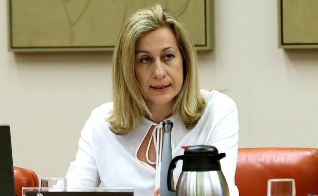 Aúrea Roldán, durante su comparecencia ante la Comisión de Justicia del Congreso.