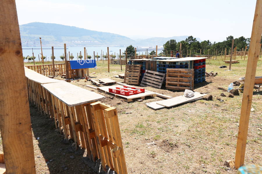 Getxo ya está preparando las txosnas para el concurso gastronómico más multitudinario, las paellas de Aixerrota 