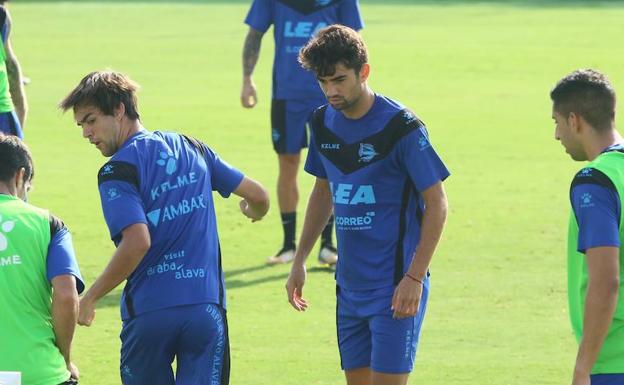 Enzo Zidane, durante el entrenamiento de este martes en Algorfa.