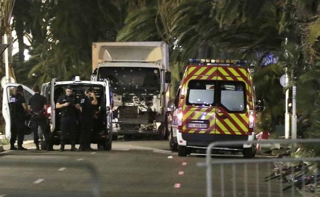 85 personas fallecieron en el atentado de Niza.