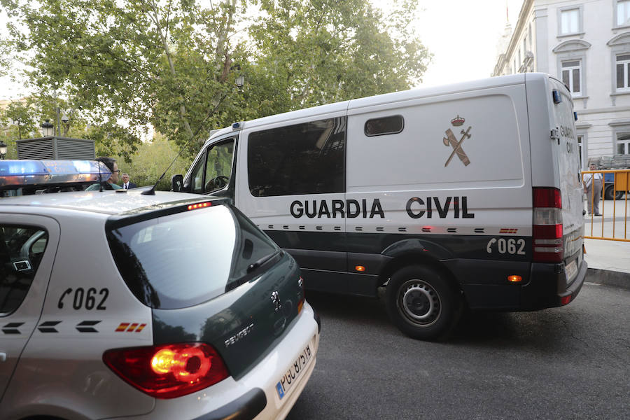 Los cuatro detenidos por los atentados de Barcelona y Cambrils llegan a la Audiencia Nacional