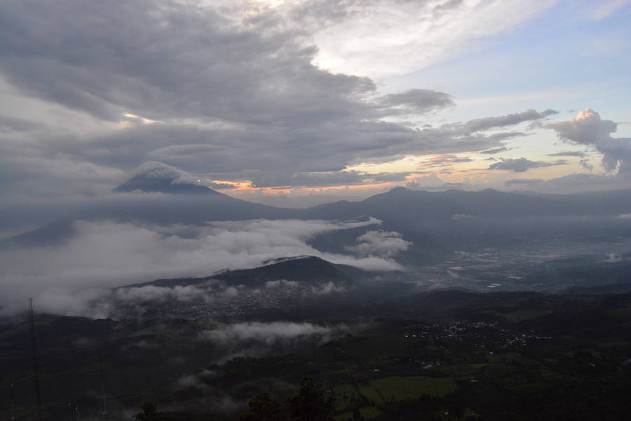 Sumendiz jositako lurralde honek hainbat eraketa geologiko igotzeko aukera eskaintzen du eta, agian, baten batek aktibo ikusi