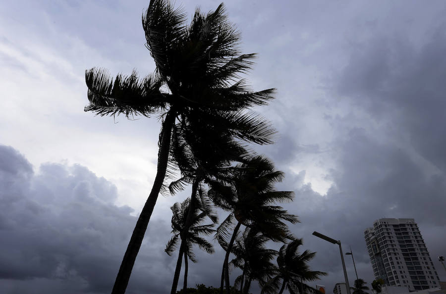 El huracán ha alcanzado ya el nivel 5 y amenaza a Cuba y República Dominicana.