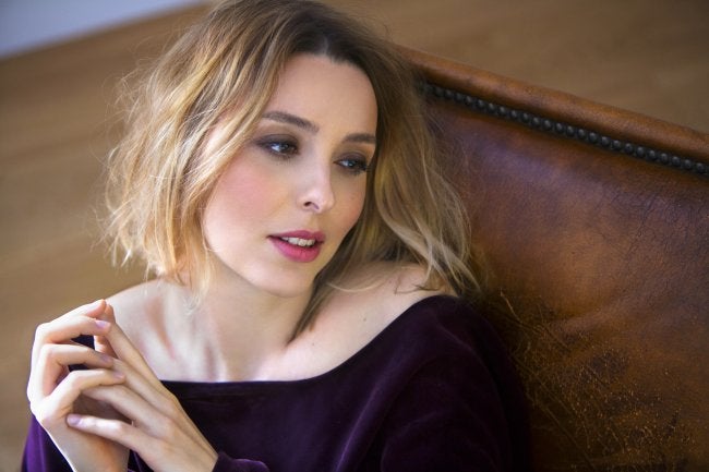 Imagen secundaria 2 - De abajo a arriba y de izquierda a derecha. Leticia Moreno, Ana Mª Valderrama y Judith Jáuregui.