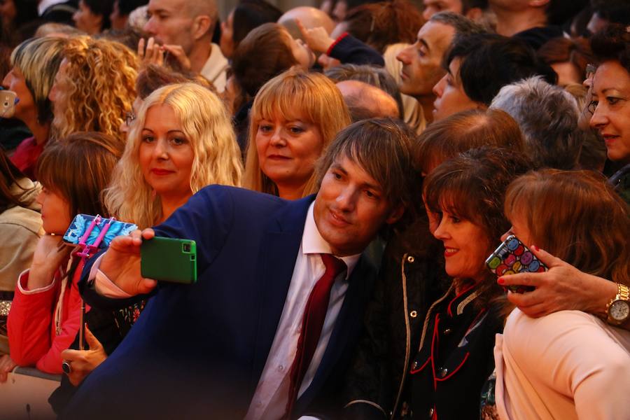 Las fotos de la alfombra naranja de la gala de clausura del FesTVal