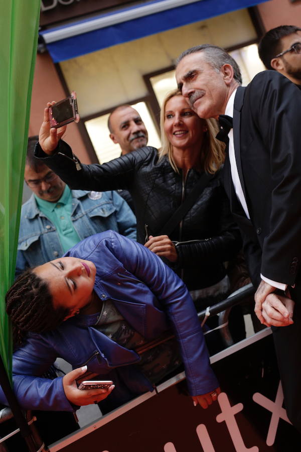 Las fotos de la alfombra naranja de la gala de clausura del FesTVal