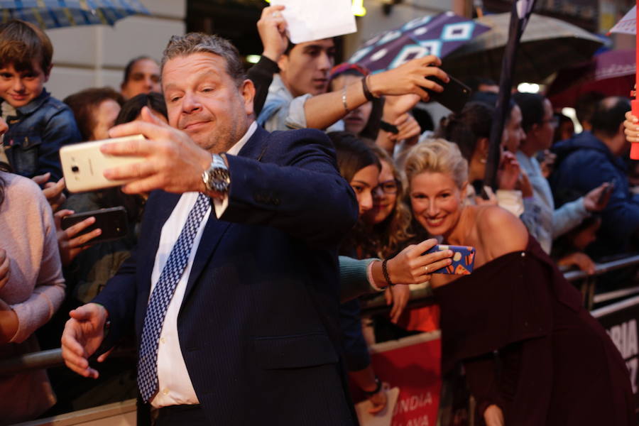 Las fotos de la alfombra naranja de la gala de clausura del FesTVal