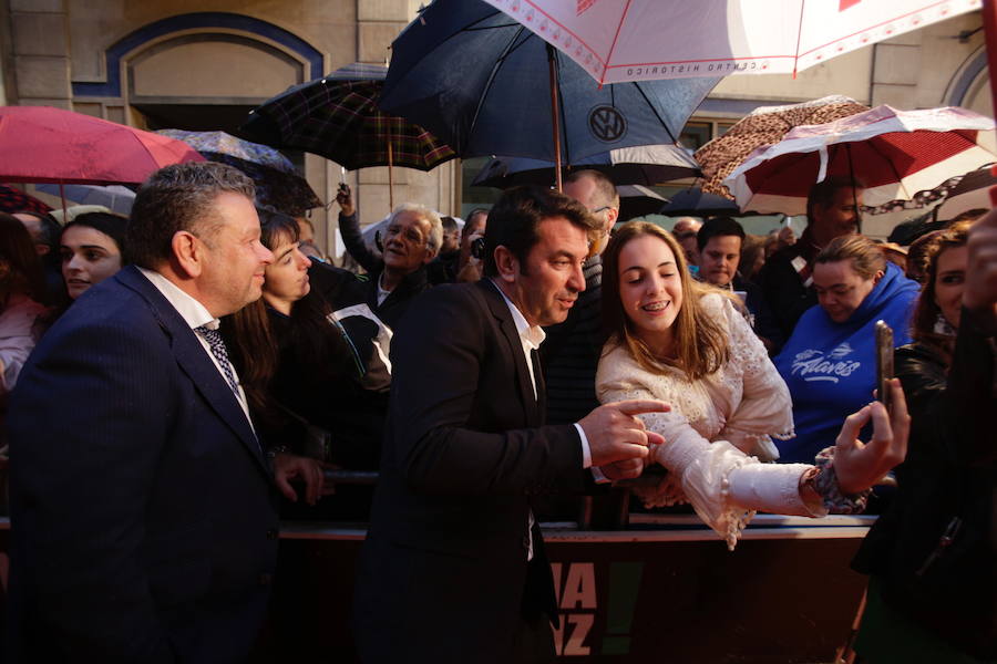 Las fotos de la alfombra naranja de la gala de clausura del FesTVal