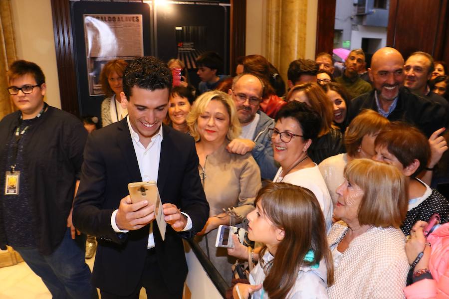 Las fotos de la alfombra naranja de la gala de clausura del FesTVal
