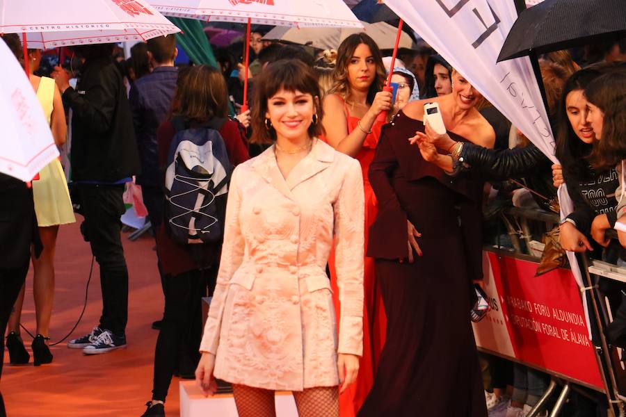 Las fotos de la alfombra naranja de la gala de clausura del FesTVal