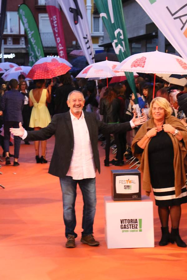 Las fotos de la alfombra naranja de la gala de clausura del FesTVal