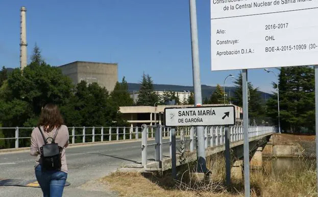 La plantilla de la central nuclear cuenta con 227 trabajadores. 