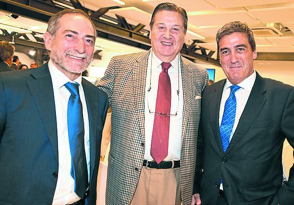 Carlos Aldama, Luis Uriona y Xabier Basañez.